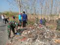 Muspika Kedungpring Tertibkan Sampah Liar