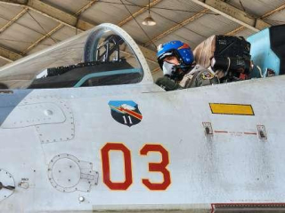 Satu Penerbang Tempur Sukhoi SU 30 MK2 Laksanakan Terbang Solo