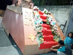 Persiapan Warga Dusun Sidowayah Menjelang Karnaval dalam Rangka HUT RI ke 79