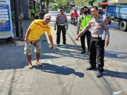 Balita dan Ibunya Meninggal Dunia Usai Kecelakaan di Jalan Raya Domas