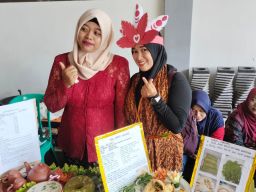Lomba Kreasi Pangan dan Green & Clean di Wilayah Kelurahan Tambak Wedi, Kota Surabaya