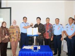 Lanud Sultan Hasanuddin dan PT Bank Mandiri, Tbk Tanda Tangani Perjanjian Kerja Sama