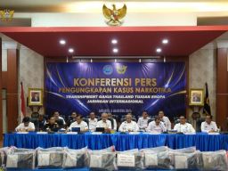 Bea Cukai dan BNN Tindak 113.657 Gram Ganja dalam Paket asal Thailand