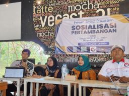 Wartawan di Gresik Gelar FGD dengan Dinas ESDM Jawa Timur