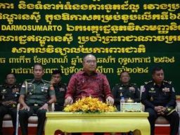 Kuliah Umum Dubes RI Pada Perwira RCAF Universitas Pertahanan Kamboja