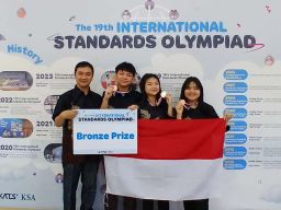 Kado Kemerdekaan RI dari Tim Indonesia pada Olimpiade Standar Internasional