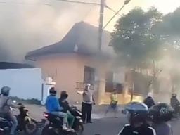 Kantor Dinsos Magetan Terbakar, Sejumlah Stok Kursi Roda Dilumat