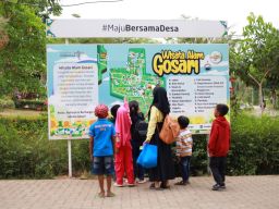 PLN Bantu Kembangkan Wisata Alam Gosari di Kabupaten Gresik