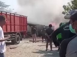 Kebakaran di Desa Krikilan, Api Menghanguskan Gudang Kapas dan Bengkel Bubut