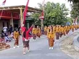 Video Kontingen PT Empat Lima Nuswantoro di Karnaval HUT Kemerdekaan RI ke 79