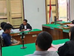 Mantan Kepala Desa Lobu Siregar Menjalani Sidang Korupsi