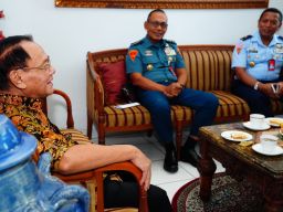 Perwakilan TNI Kunjungi Jenderal Endriartono Sutarto