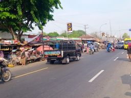 Ketua DPC LIRA Bangkalan Menyoroti Penataan Pasar Tanah Merah