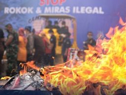 Bea Cukai Ternate Musnahkan Barang Hasil Penindakan Bernilai 400 Juta Rupiah