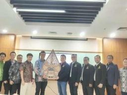 Dens TV sebagai Platform OTT Pertama yang Menghadirkan Channel Jowo