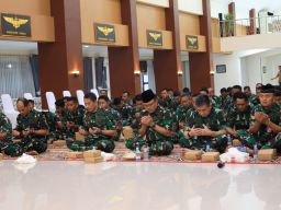 Berharap Keselamatan dan Kejayaan TNl, Penerbangan TNl AL Gelar Doa Bersama Jelang HUT ke-79 TNl