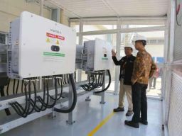 Merck Pasang Panel Surya di Pabrik