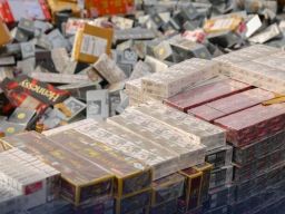 Bea Cukai Jambi Gempur Rokok dan Minuman Beralkohol Ilegal