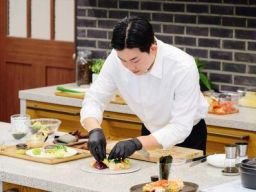 Cerita Chef Lim Hee-won "Culinary Class Wars" Saat Gunakan Samsung AI Kitchen