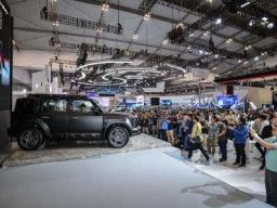 Chery J6 Jadi SUV Offroad Listrik Pertama di Indonesia