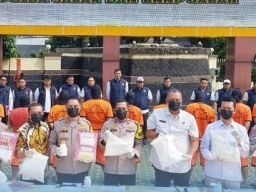 Polda Jabar Ungkap Kasus Peredaran Obat Keras Ilegal