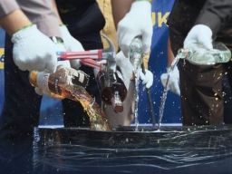 Bea Cukai Musnahkan Barang Kena Cukai Ilegal Bernilai 318 Juta Rupiah