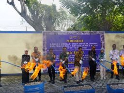 Bea Cukai Pantoloan Musnahkan dan Ungkap Peredaran Barang Ilegal