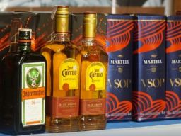 Bea Cukai Palangkaraya Musnahkan Barang Kena Cukai Ilegal Senilai Ratusan Juta