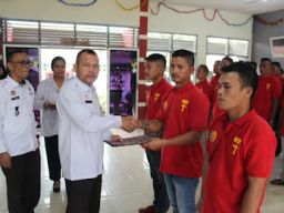 18 Orang Warga Binaan Rutan Rengat Menerima Remisi Khusus
