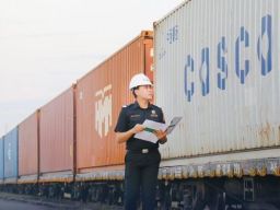 Kanwil Bea Cukai Jakarta Terbitkan Dua Izin Kawasan Berikat Dalam Sehari