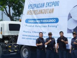 CV Sabila Multi Kreasindo Ekspor Produk Kerajinan Kerang Asal Magelang