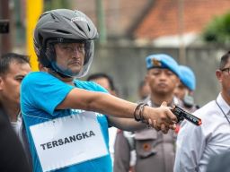 Pelor Bintara di Candi Penataran Raya