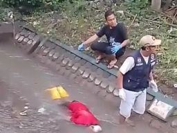 Warga Desa Dlanggu Menemukan Mayat di Aliran Sungai