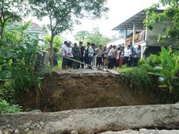 Kerusakan Infrastruktur Di Beberapa Wilayah di Bangkalan