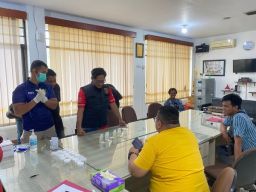 Sat Resnarkoba Polres Kutai Kartanegara Tes Urine Eks Karyawan PT JMS