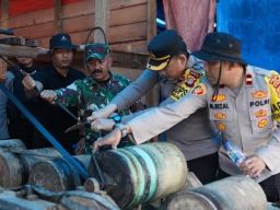 Ditreskrimsus Polda Aceh dan Polres Pidie Tertibkan Tambang Emas Ilegal