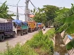 Urugan di Desa Kedanyang Disupplai dari Galian C Ilegal, Polres Gresik Diminta Menertibkan