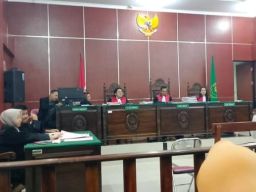 6 Terdakwa Pemburu Badak Jawa Divonis 12 Tahun Penjara