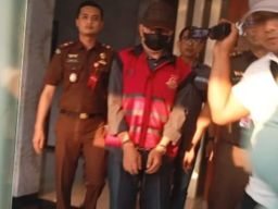 Badru Zyaman Dituntut 8 Tahun 6 Bulan Penjara