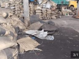 Di Desa Jatipasar, Ada Gudang Diduga Jadi Tempat Penimbunan Limbah Slag Baja