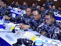 Komandan Puspenerbal Hadiri Rapat Pimpinan TNI AL 2025
