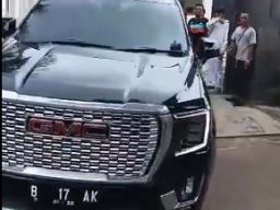 Mobil Gus Iqdam Diisukan Pakai Plat Nomor Polisi Palsu