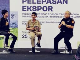 10 Konteiner Mainan Anjing Asal Purworejo Tembus ke Eropa dan Amerika