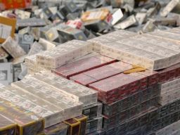 Marhani Jalani Sidang di Pengadilan Negeri Surabaya Imbas Edarkan Rokok Ilegal