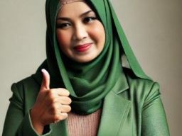 Mengenal Umi Hartati, Cahaya Bintang yang Ditangkap KPK