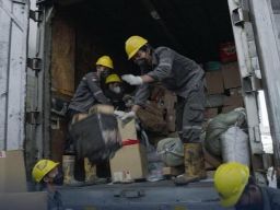 Bea Cukai Tanjung Emas Musnahkan 5 Juta Barang Tidak Layak Edar