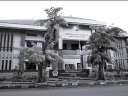 Anggaran Dobel Dalam Pembangunan Gedung Sekolah di Gresik, dari Swakelola APBN dan APBD