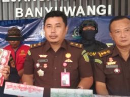 Bea Cukai Banyuwangi Ungkap Kasus Rokok Ilegal Sebanyak 558.000 Batang