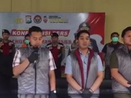 Warga Kelurahan Celep Bacok Temannya Saat Tidur