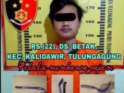 Polsek Sumbergempol Tangkap Warga Desa Betak yang Bawa Senjata Tajam
